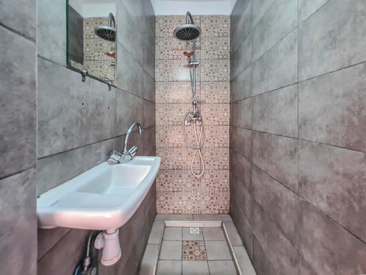 Riad Miya As-Sawíra Exteriér fotografie